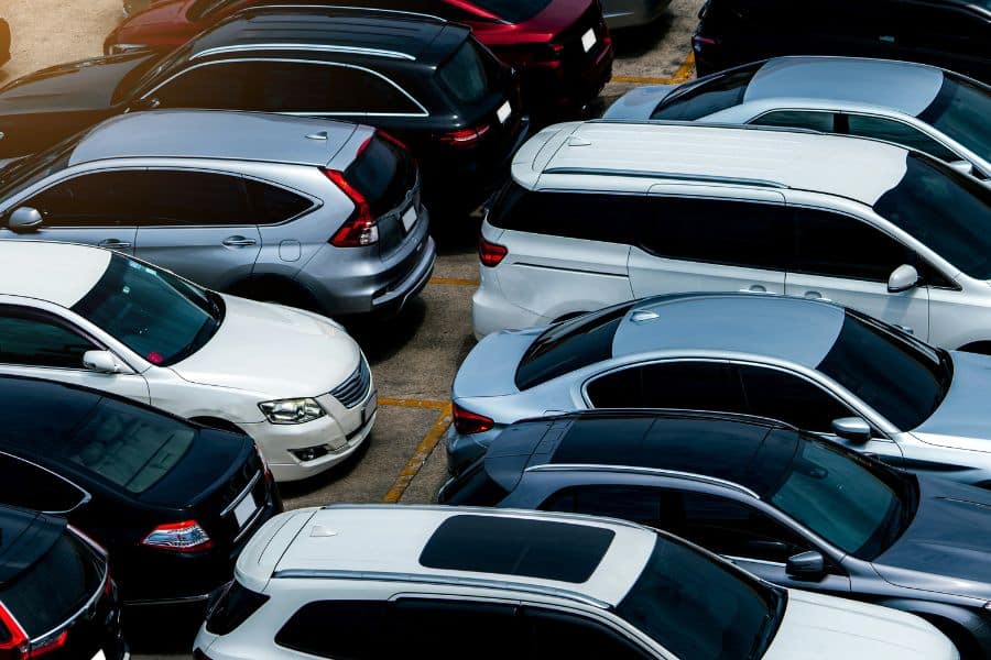 DUL RentCar: Kunci Mobilitas Cilacap yang Nyaman dan Andal